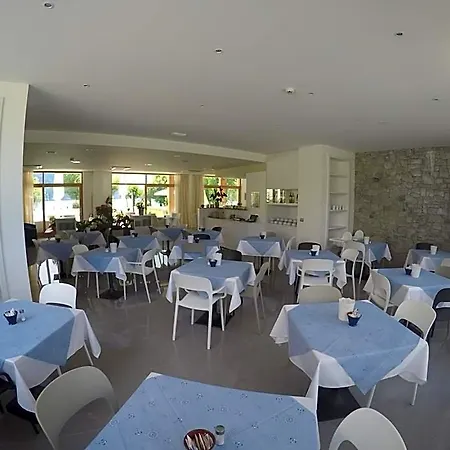 Tullio Hotel