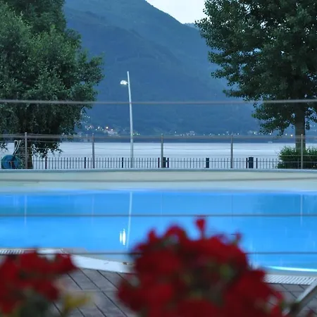 Tullio Hotell Gravedona