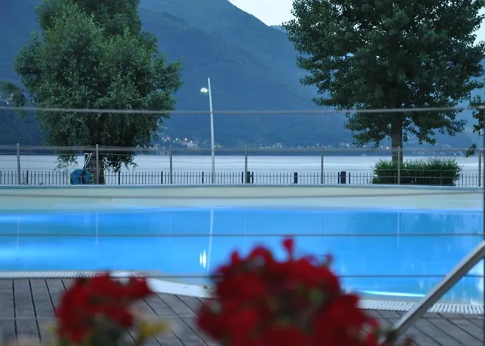 Tullio Отель Граведона