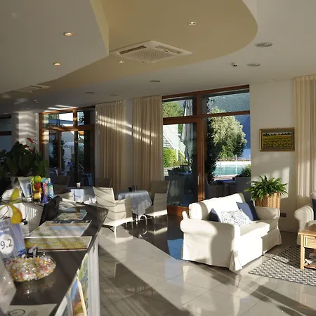 图利奥酒店 酒店