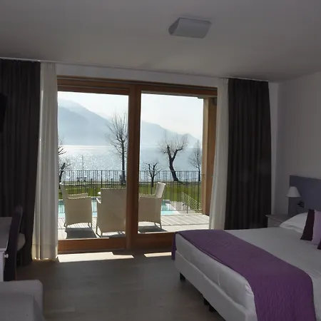 图利奥酒店 3* 赫拉弗多纳