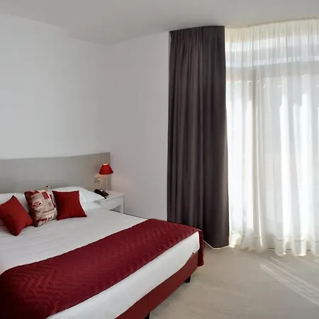 图利奥酒店 3* 赫拉弗多纳