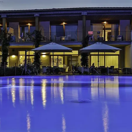 Ξενοδοχείο Tullio Gravedona